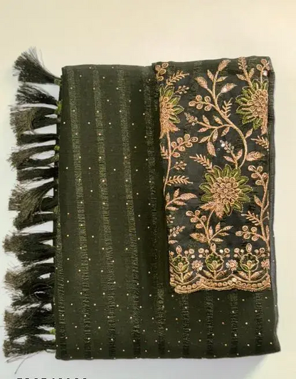 Bollywood Style Chiffon Green Saree with Separate Embroidered Blouse Piece – Elegant Party & Festival Wear (Copy)